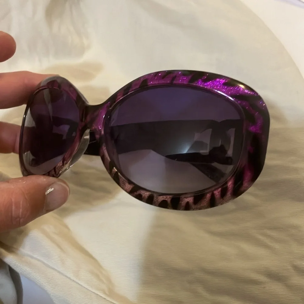 Purple Leopard Print Sunglasses with glitter